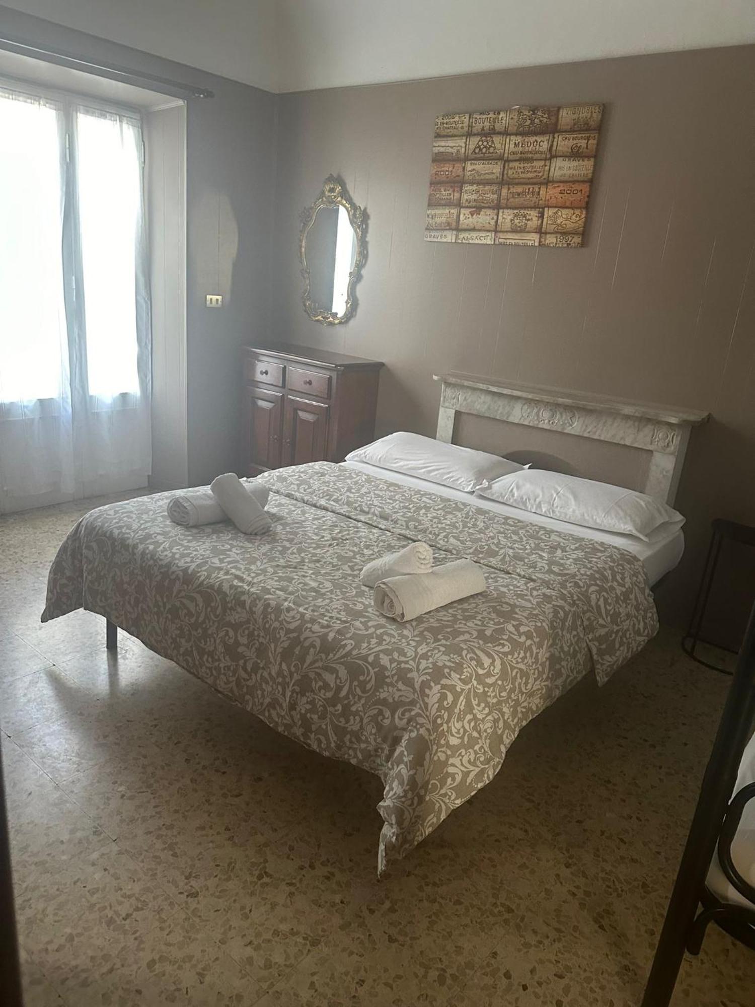 因佩里亚Agriturismo A Ca Du Cappellan别墅 外观 照片